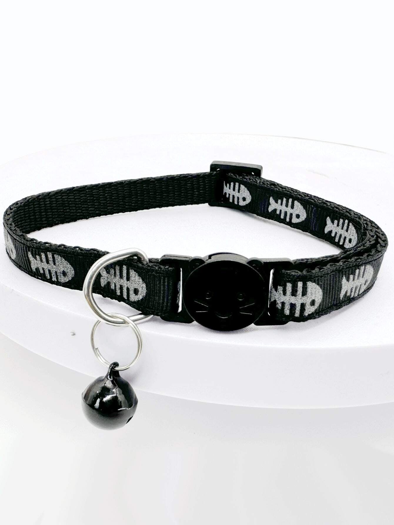  Fishbone Bell Pet Collar